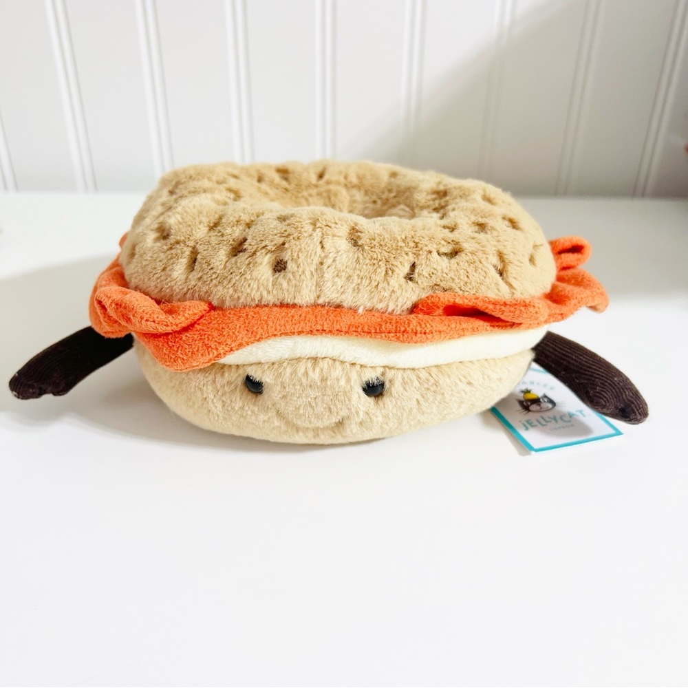 Jellycat NWT Authentic Amuseables Bagel Collectible Plush